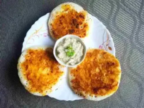 Ghee Onion Uthappam
